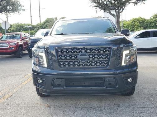2019 Nissan Titan SV