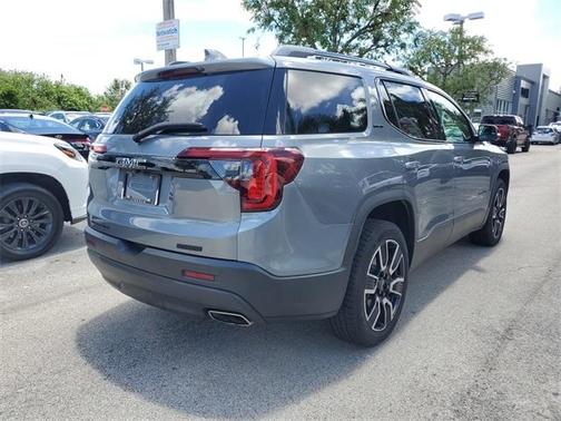 2021 GMC Acadia SLE