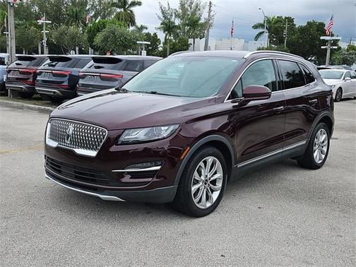 2019 Lincoln MKC Select