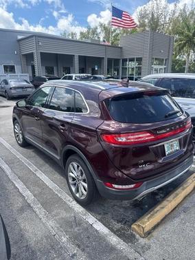 2019 Lincoln MKC Select