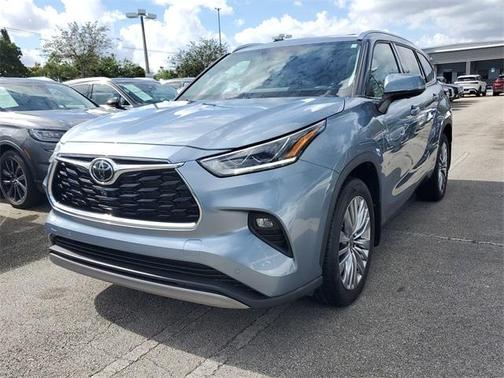 2024 Toyota Highlander Platinum