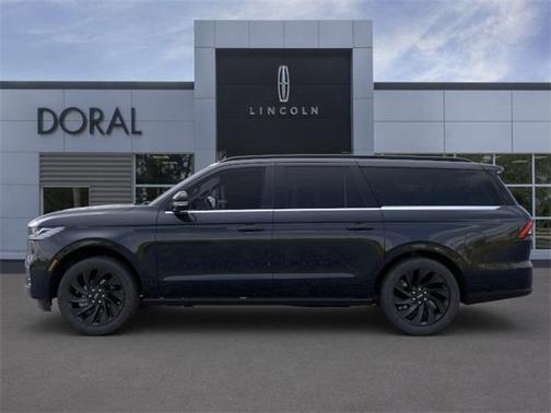 2025 Lincoln Navigator L Reserve