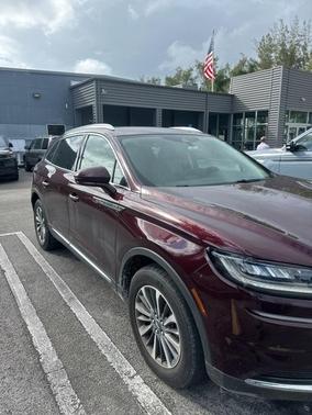 2023 Lincoln Nautilus Standard
