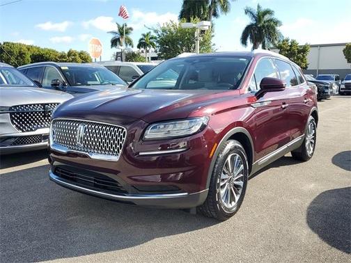 2023 Lincoln Nautilus Standard