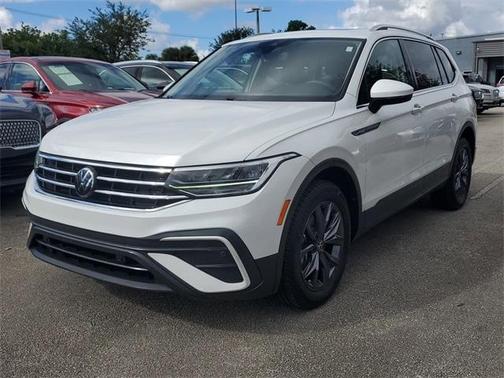 2023 Volkswagen Tiguan 2.0T SE