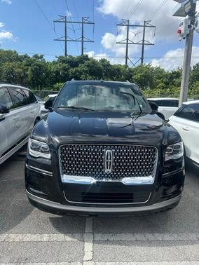 2023 Lincoln Navigator Reserve