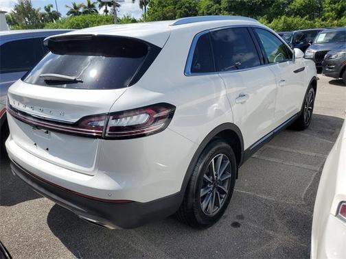 2021 Lincoln Nautilus Standard