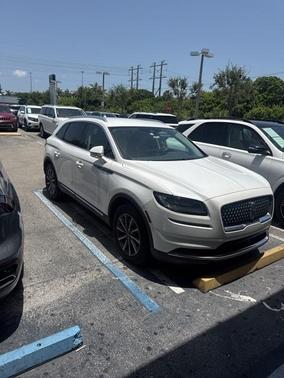 2021 Lincoln Nautilus Standard