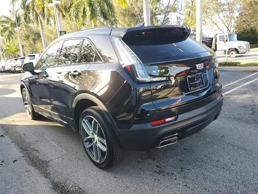 2023 Cadillac XT4 Sport