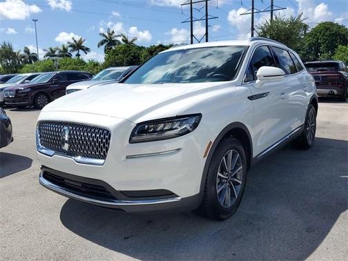 2021 Lincoln Nautilus Standard