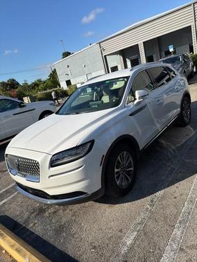 2023 Lincoln Nautilus Standard