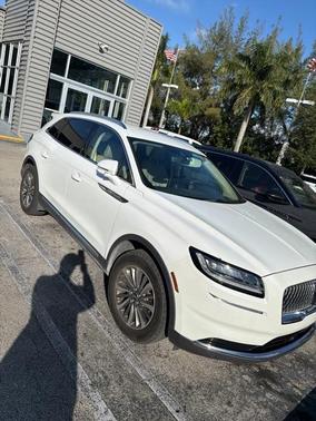 2023 Lincoln Nautilus Standard