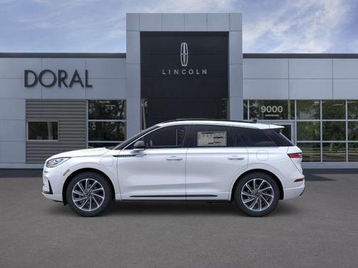 Crystal White 2026 Lincoln Corsair Grand Touring