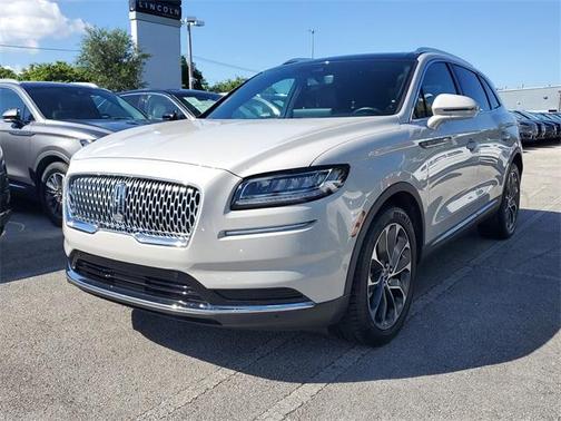 2022 Lincoln Nautilus Reserve