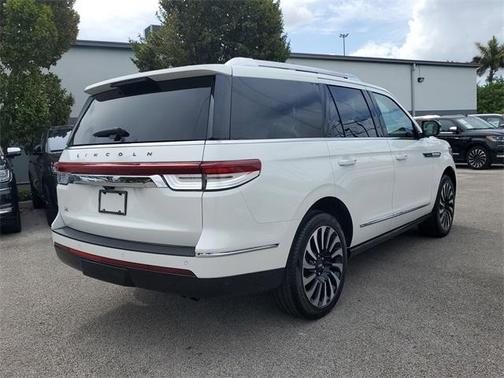 2023 Lincoln Navigator Black Label