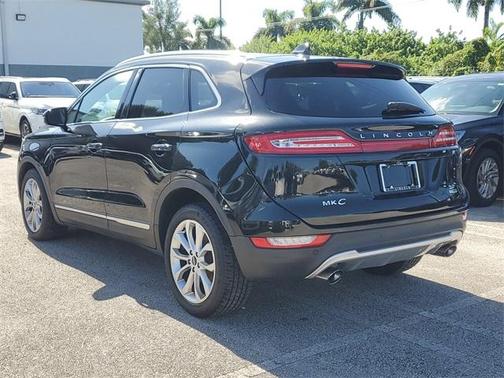 2015 Lincoln MKC Base