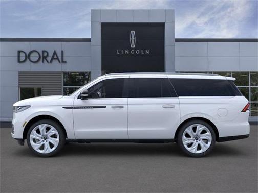 2025 Lincoln Navigator L Black Label