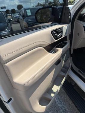 2021 Lincoln Navigator L Reserve