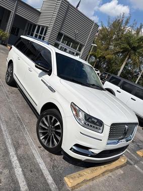 2021 Lincoln Navigator L Reserve
