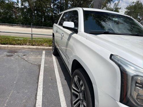 White Frost Tri-Coat 2018 GMC Yukon XL Denali
