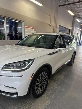 2023 Lincoln Aviator Standard RWD