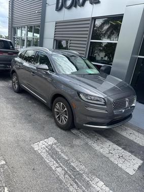 2022 Lincoln Nautilus Standard