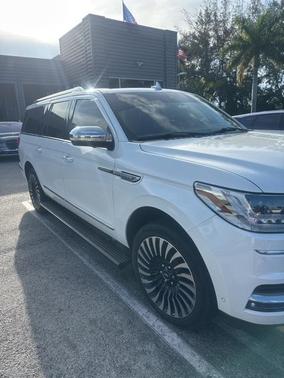 2020 Lincoln Navigator L Black Label