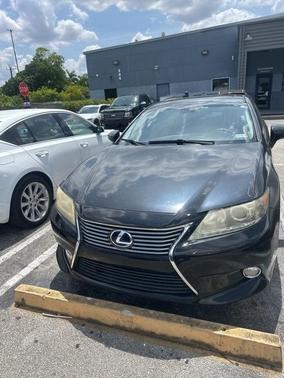 2013 Lexus ES 300h Base