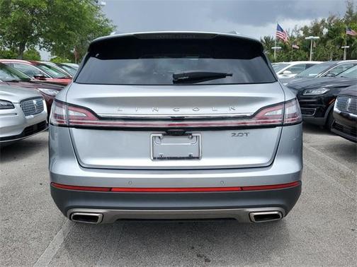 2020 Lincoln Nautilus Standard