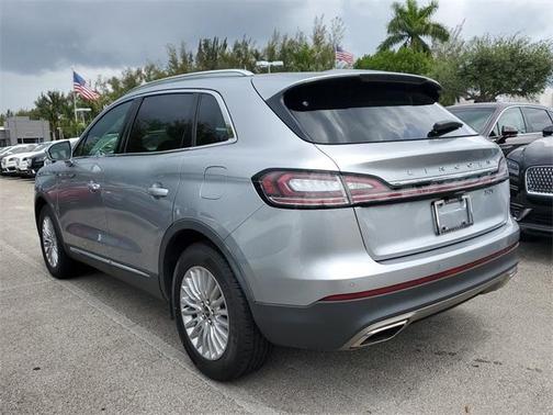 2020 Lincoln Nautilus Standard