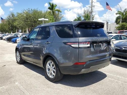 2017 Land Rover Discovery SE