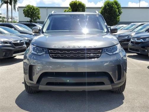 2017 Land Rover Discovery SE