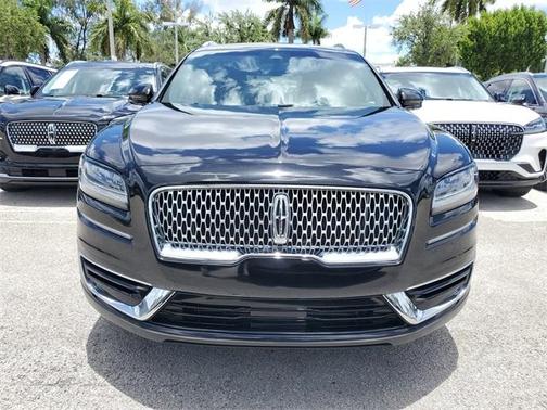 2020 Lincoln Nautilus Standard