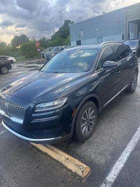 2022 Lincoln Nautilus Standard