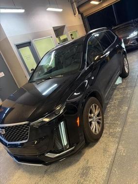 2022 Cadillac XT6 Luxury FWD