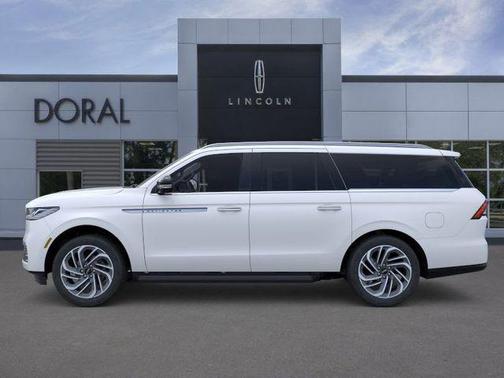 White Metallic 2026 Lincoln Navigator L Premiere