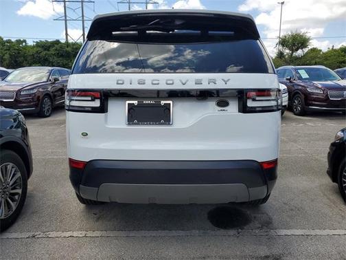 2018 Land Rover Discovery SE