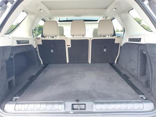 2018 Land Rover Discovery SE