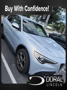 Moonlight Gray Metallic 2023 Alfa Romeo Stelvio Sprint