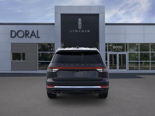 Black Metallic 2026 Lincoln Aviator Premiere