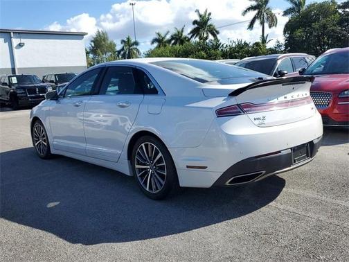 2019 Lincoln MKZ Standard
