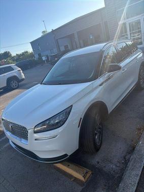 White 2021 Lincoln Corsair Standard