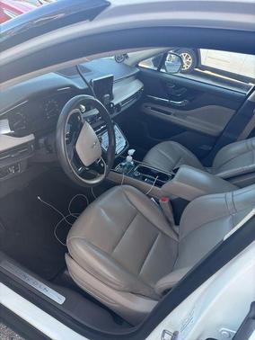 White 2021 Lincoln Corsair Standard