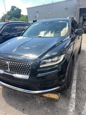 2021 Lincoln Nautilus Standard