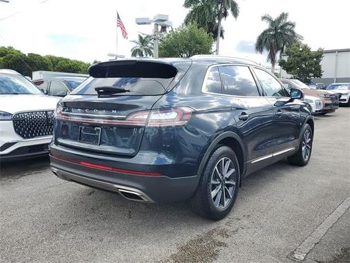2021 Lincoln Nautilus Standard