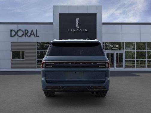 2025 Lincoln Navigator L Reserve