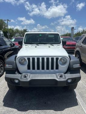 2022 Jeep Wrangler Unlimited Sport
