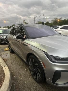 2024 Lincoln Nautilus Black Label