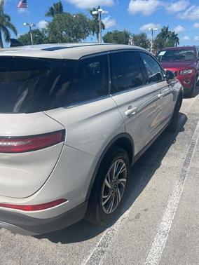 2023 Lincoln Corsair Standard