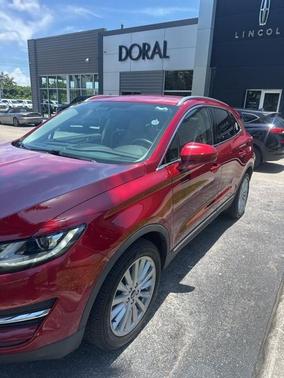 2019 Lincoln MKC Standard